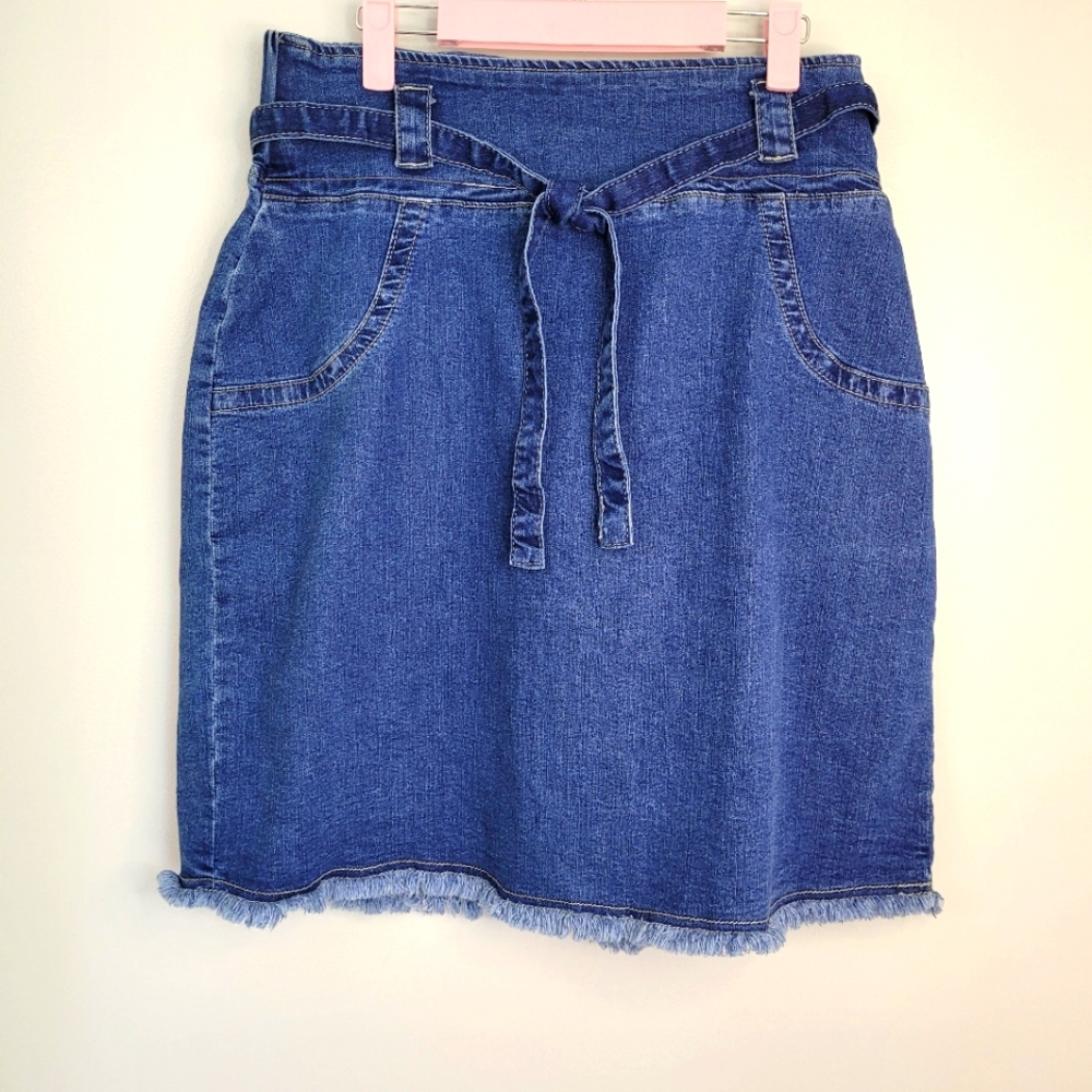 Blue Desire Jean skirt - Med (6-8)